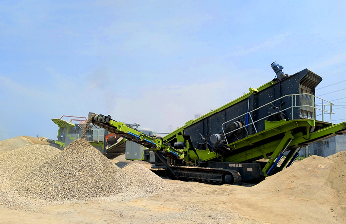 履帶式移動(dòng)破碎站